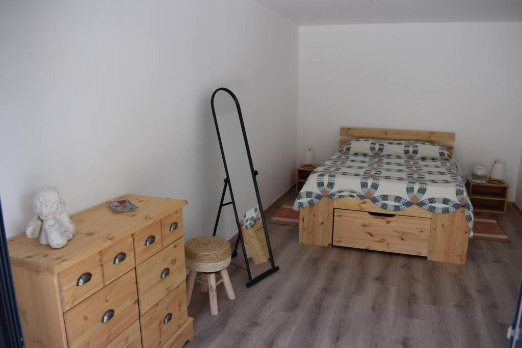 Appartement Neuf Et Independant Dans Rez-De-Villa Vallauris Dış mekan fotoğraf