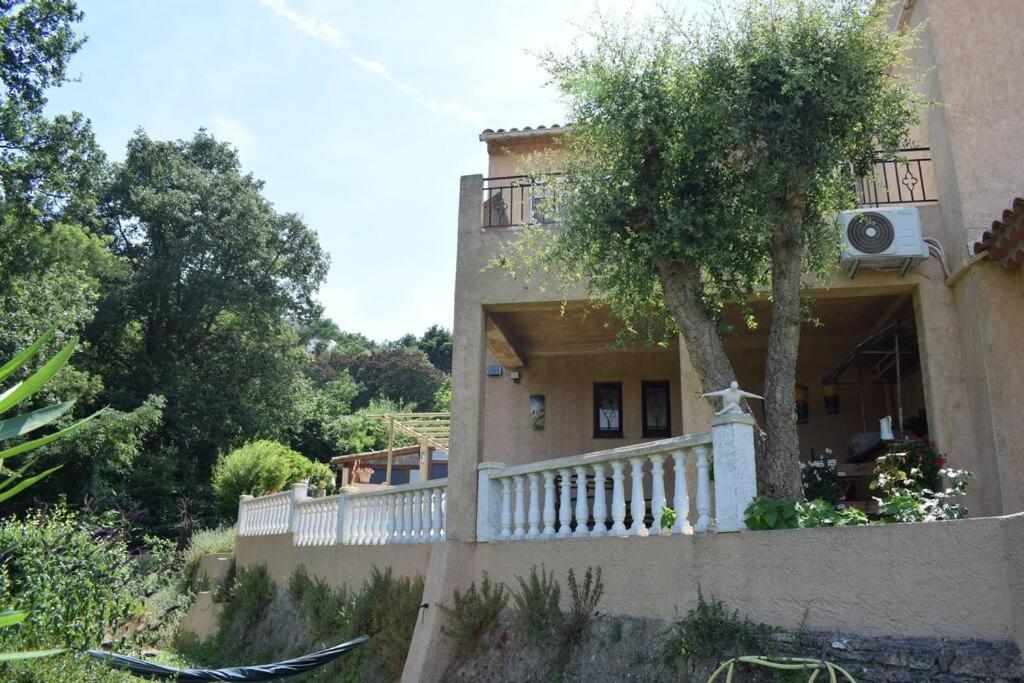 Appartement Neuf Et Independant Dans Rez-De-Villa Vallauris Dış mekan fotoğraf